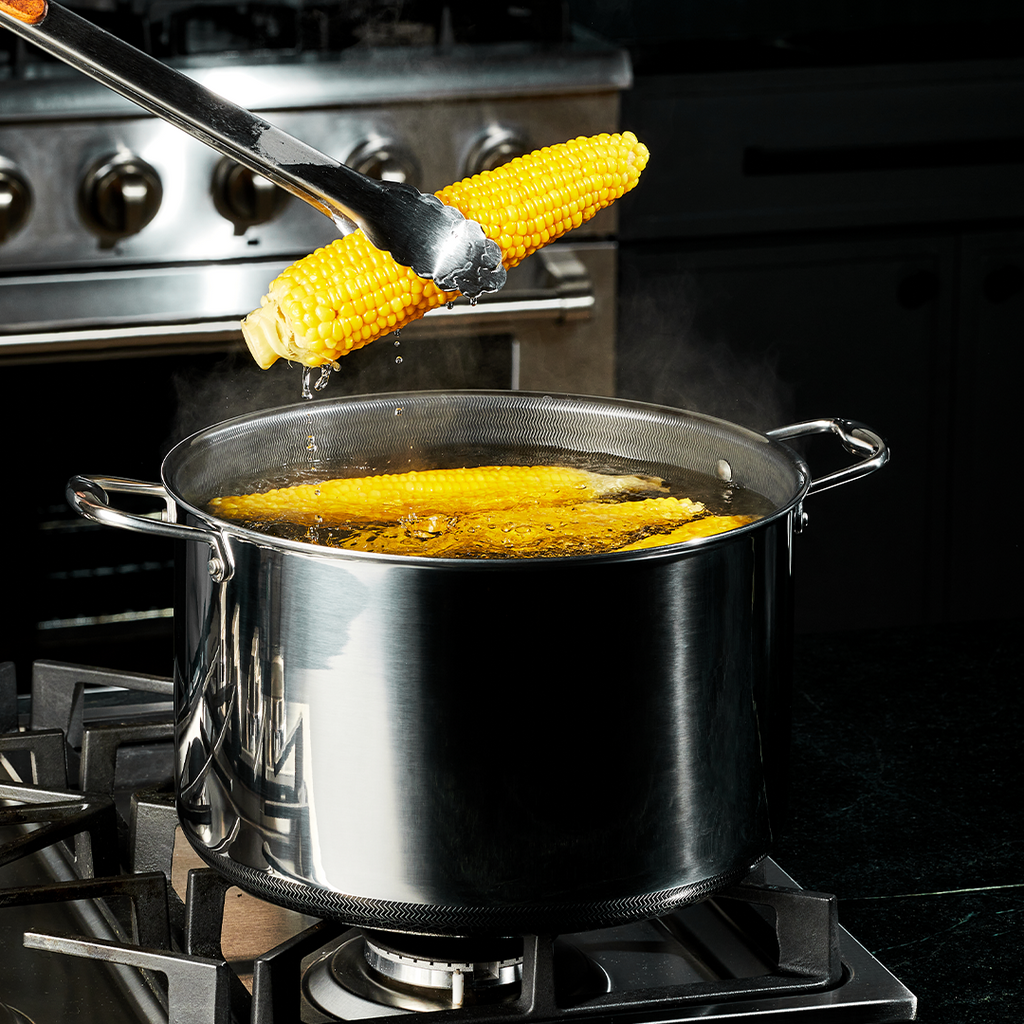 Hybrid Stock Pot with Lid, 12-Qt